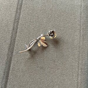 Vintage Bond Boyd Sterling Rose Pin